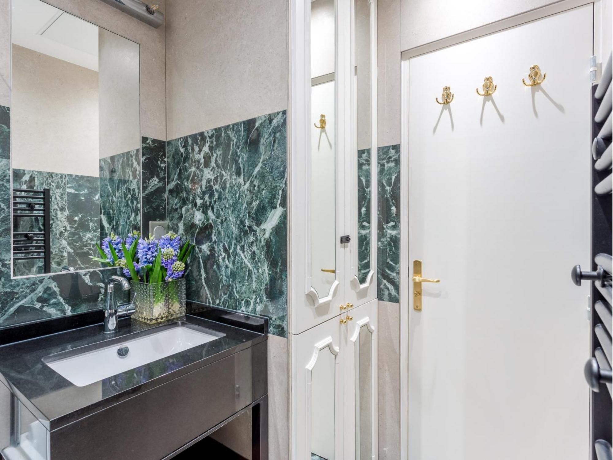 Merveil - Luxury Suite -Champs Elysees-Ponthieu II パリ エクステリア 写真